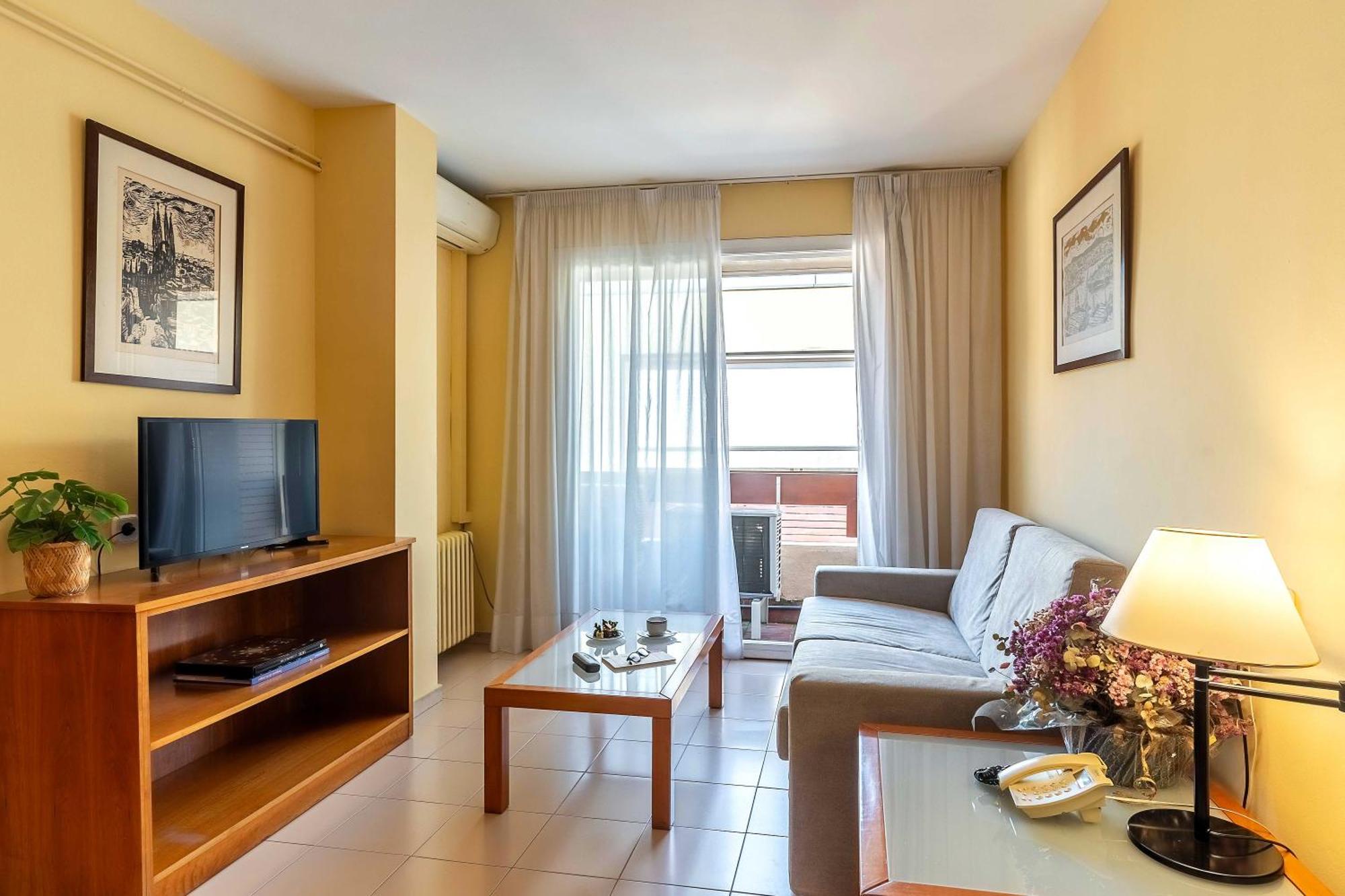 Aparthotel Bertran Barcelone Extérieur photo